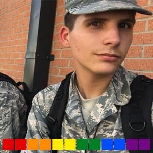 Meet your Posher, Alex